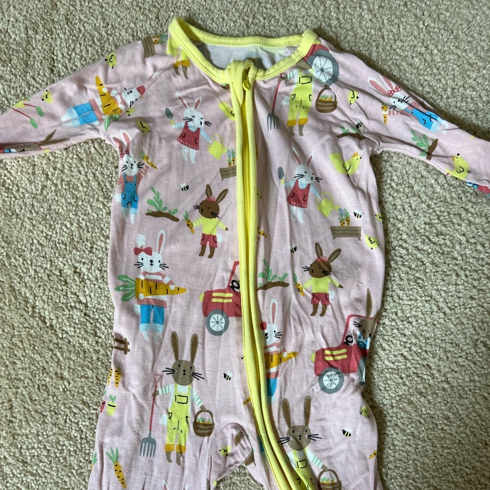 Little sleepies zippy 3-6months